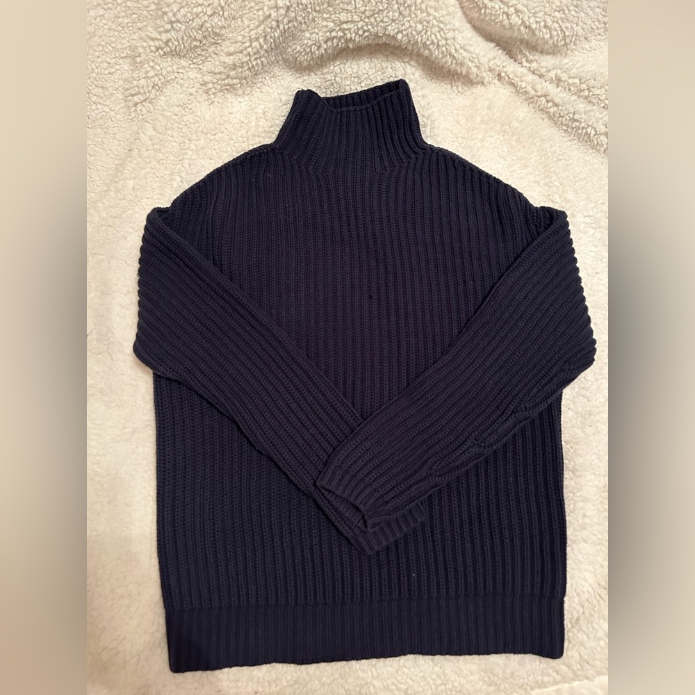 Gap mini turtle neck sweater